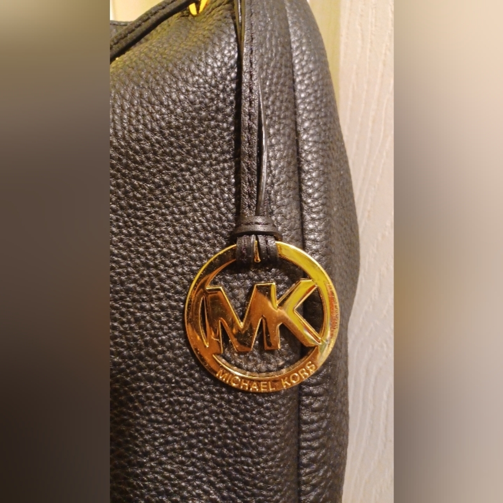 Michael Kors Black Bag - Picture 4 of 5